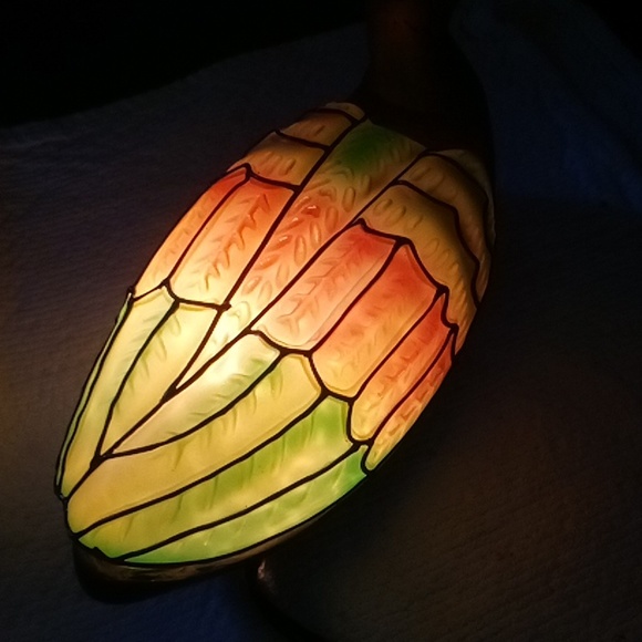 Duck of brass & stained glass accent lamp VTG 10" in working order. - Picture 9 of 12